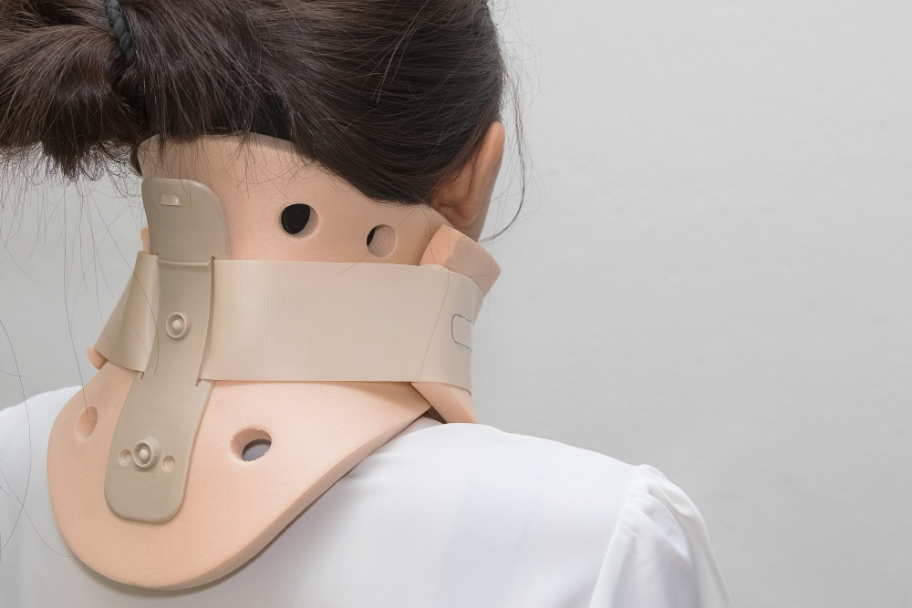 Αυχενικά κολάρα και κηδεμόνες κεφαλής Κατσούλας Ιατρικά Τρίπολη